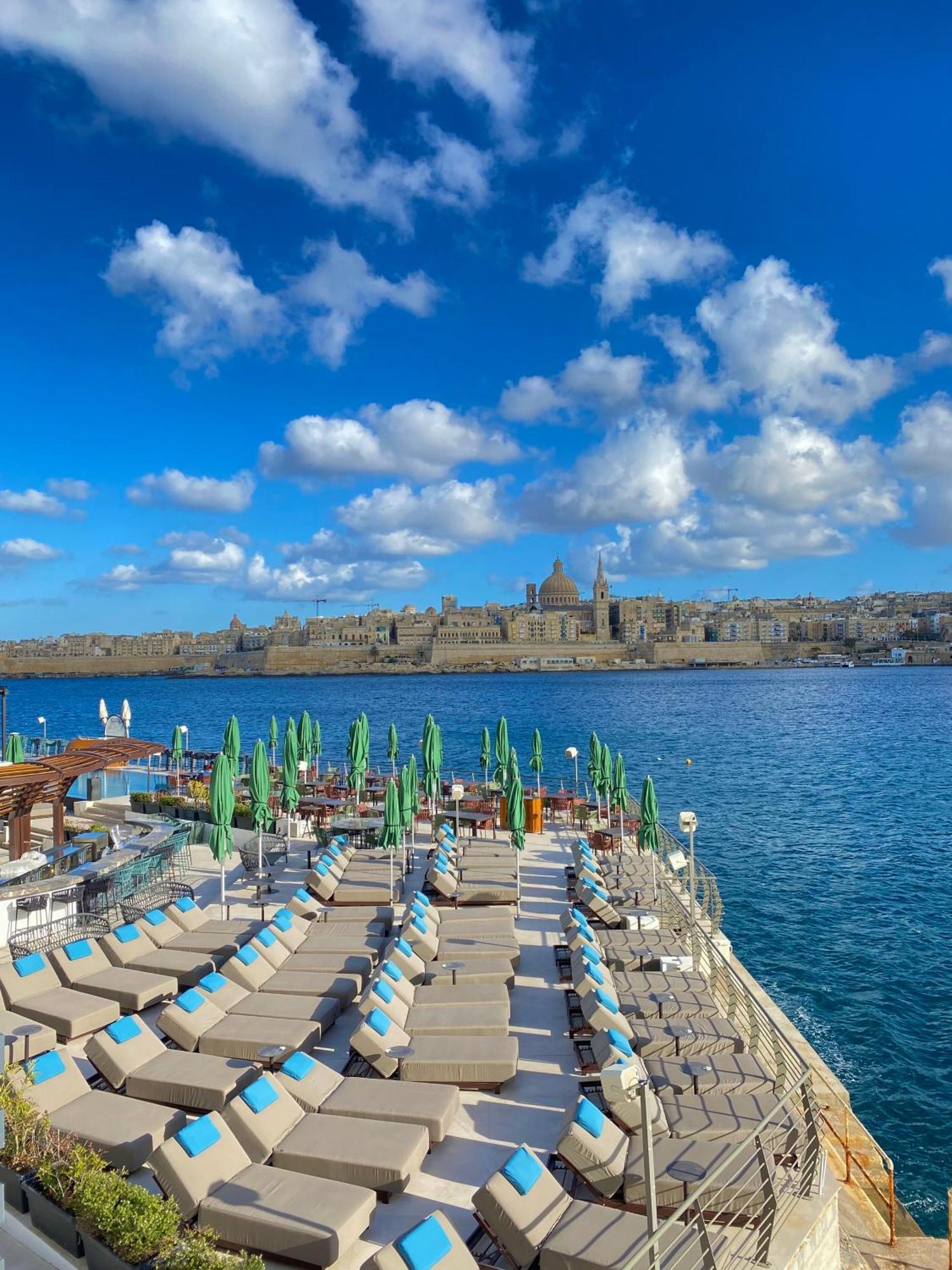 Apartment Tigne Three Bedrooms Sliema